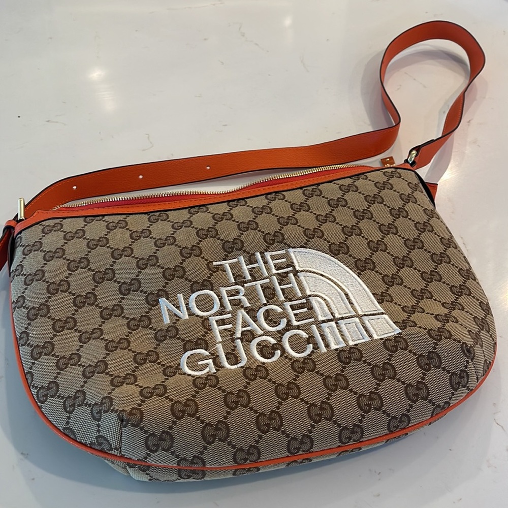 The North Face Gucci shoulder/crossbody-brand new